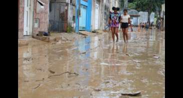 Buscas por desaparecidos se concentram em bairro isolado