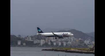 Redução do preço da querosene de aviação passa a valer hoje