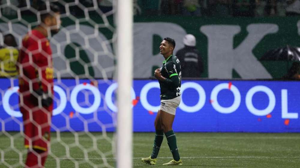 Rony garante classificação do Palmeiras para as semis do Paulista