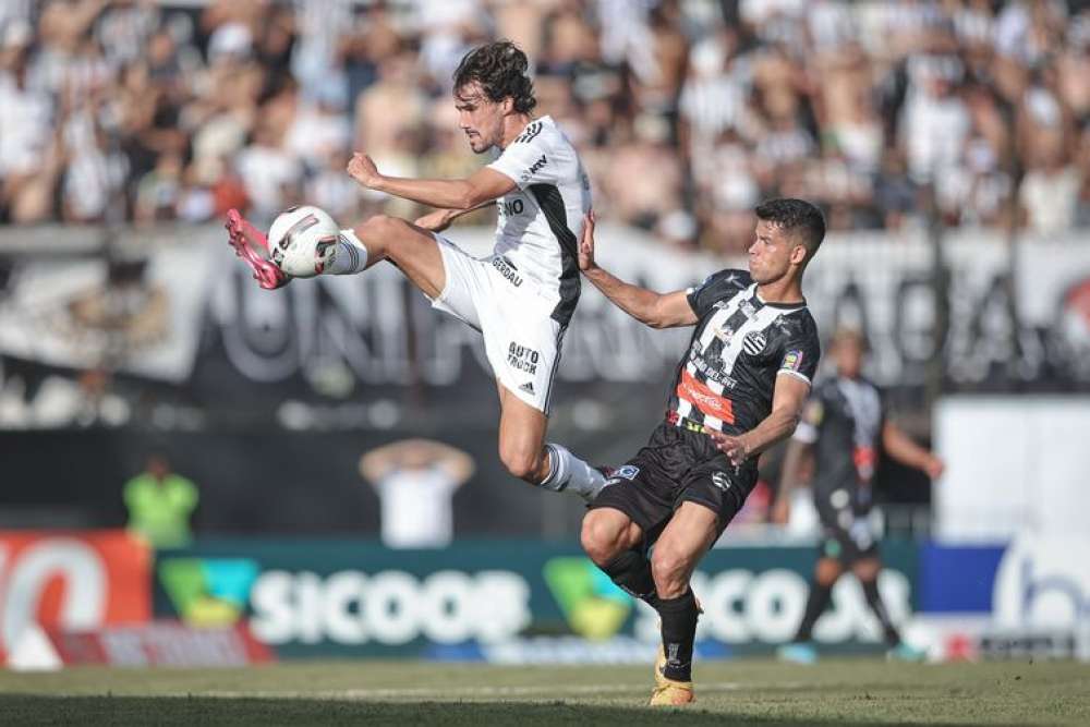 Atlético-MG sai atrás do Athletic na semi do Campeonato Mineiro