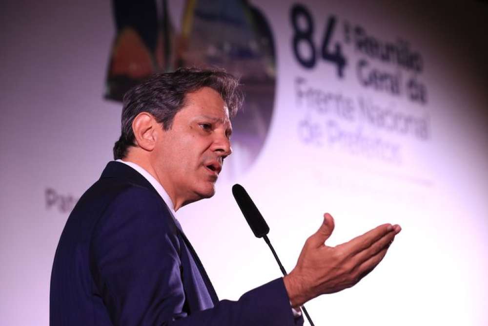 Haddad garante que municípios não perderão receita com novo imposto