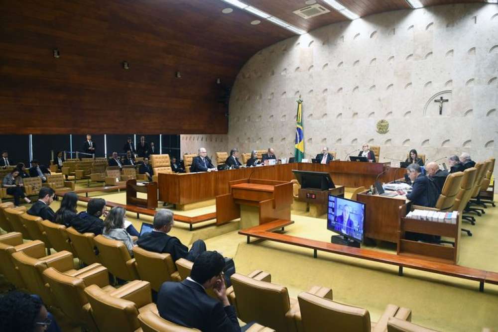 STF derruba lei que obrigava sala de descanso para enfermeiros em SP