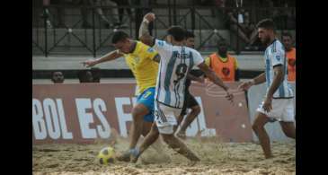 Brasil goleia Argentina na Copa América de beach soccer