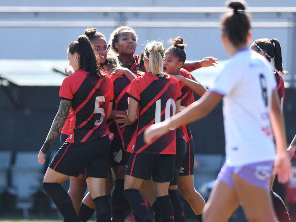 Athletico-PR e Grêmio vencem pela 4ª rodada do Brasileiro Feminino