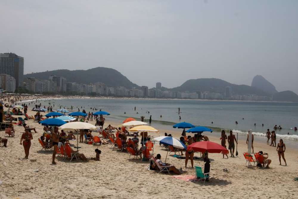 Calor e chuvas acima da média marcam verão no Rio de Janeiro