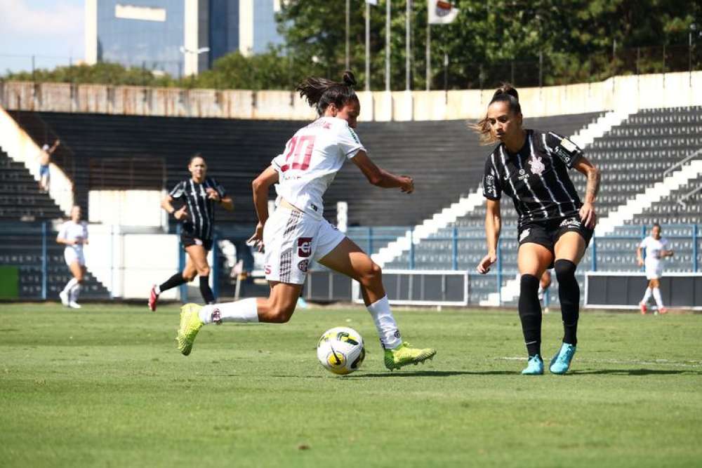 Ferroviária e Corinthians duelam pela liderança do Brasileiro Feminino