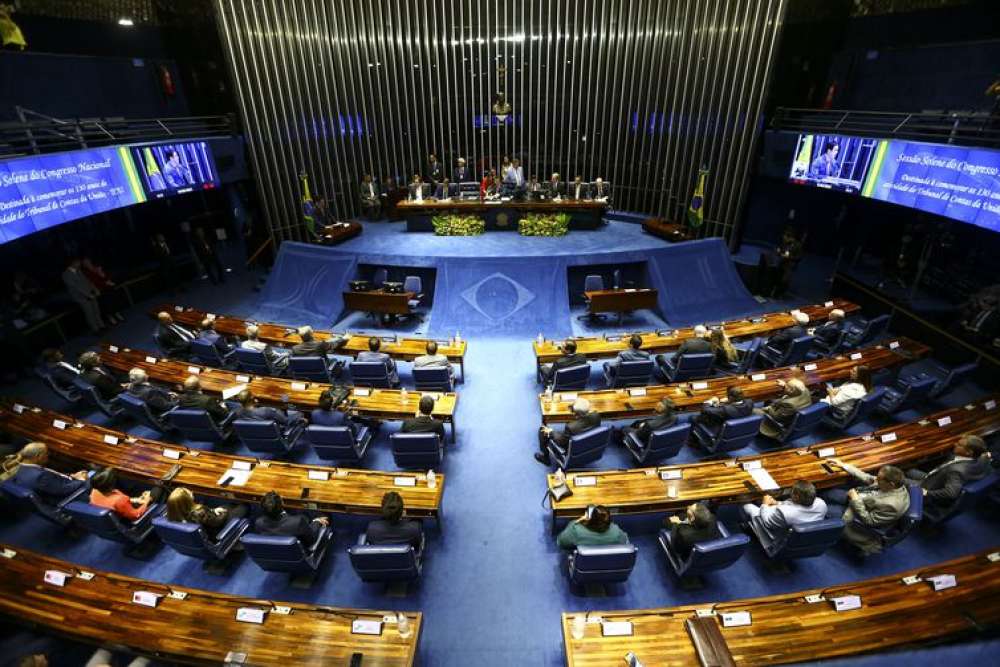 Ministro do STF pede informações a Lira sobre tramitação de MPs