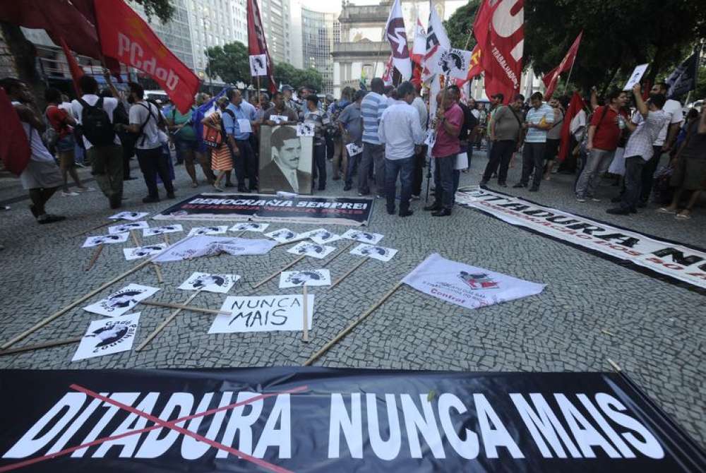 Historiadores esclarecem narrativas em torno da ditadura militar