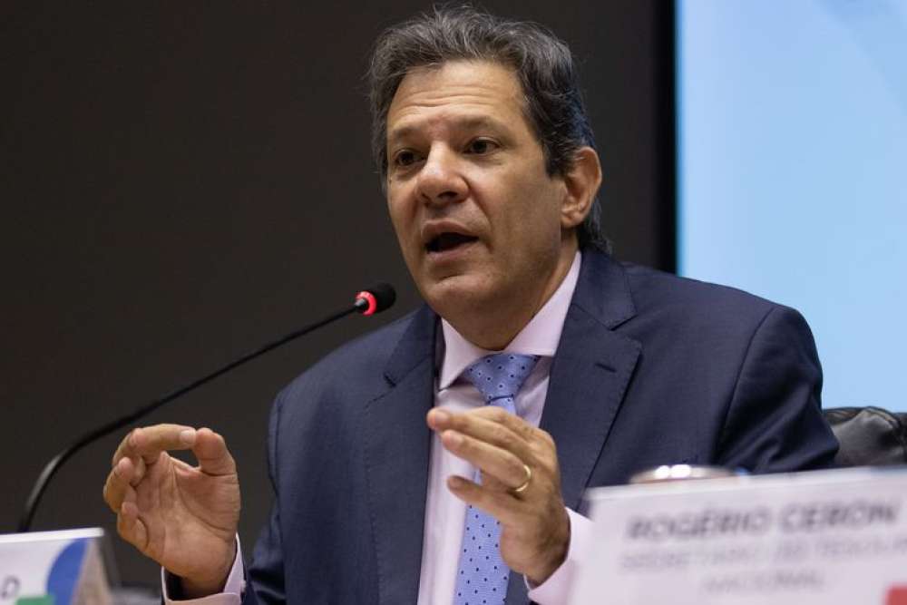 Haddad nega criação de impostos para cumprir novas regras fiscais