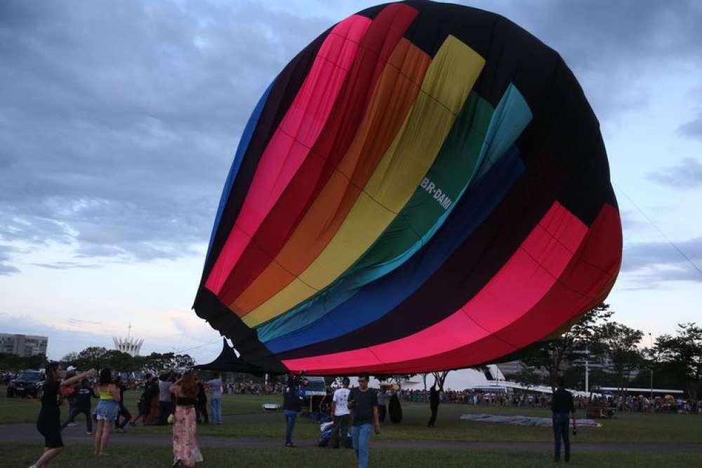 Brasília recebe festival de Balonismo