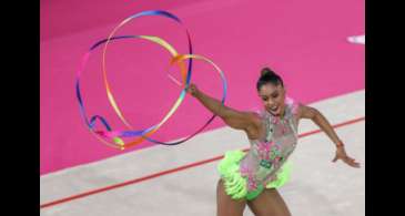 Ginástica Rítmica: Bárbara Domingos é bronze em etapa da Copa do Mundo