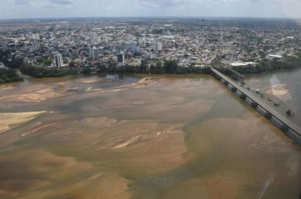 Caso Samarco: Justiça exige depósito de R$ 10 bi para reparar danos