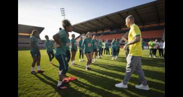 Com time completo, seleção feminina treina com apoio de Richarlison