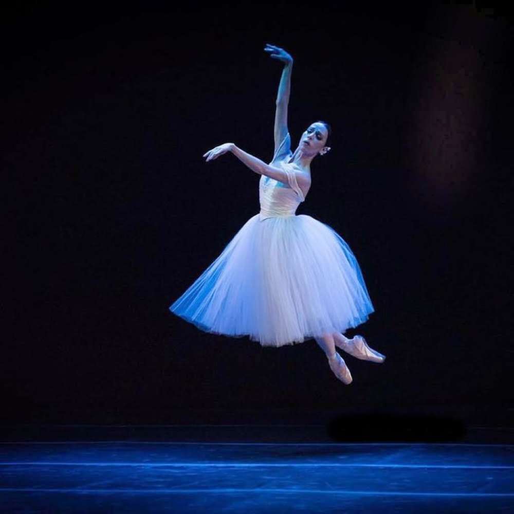 Balé Giselle abre temporada 2023 do Theatro Municipal do Rio