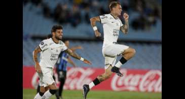 Corinthians inicia Libertadores com vitória sobre Liverpool no Uruguai