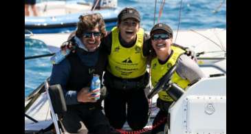 Martine e Kahena conquistam tradicional evento de vela na Espanha