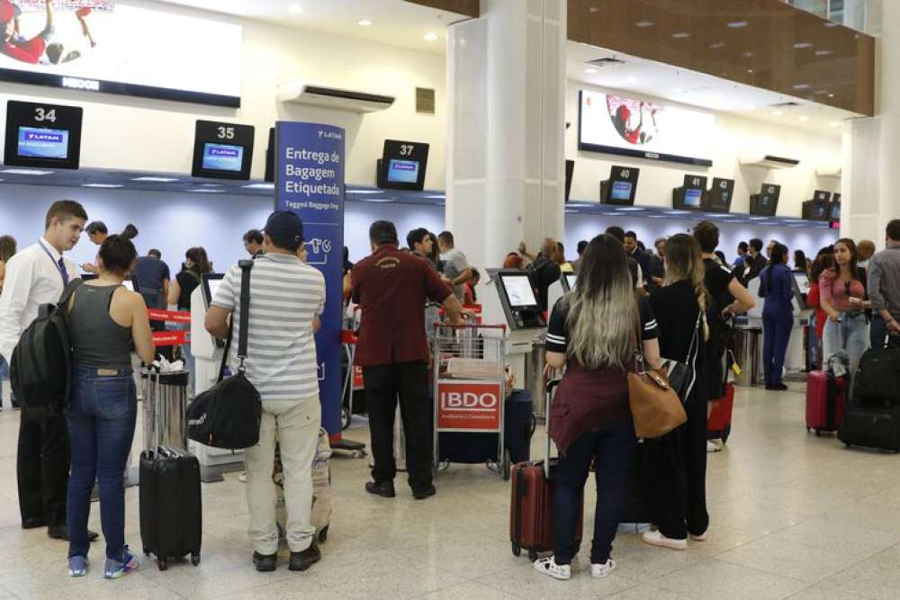 Operadoras de turismo batem recorde de embarques em 2022