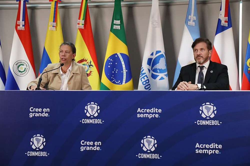 Conmebol anuncia apoio ao Brasil para sediar Copa do Mundo Feminina