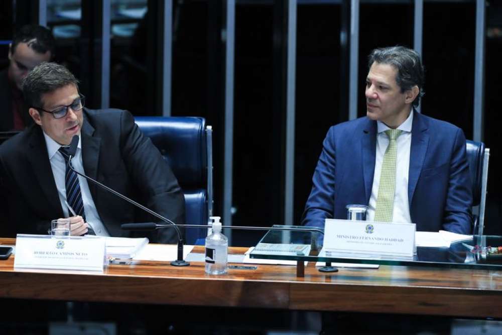 Campos Neto diz que revisão da renúncia fiscal é bem-vinda