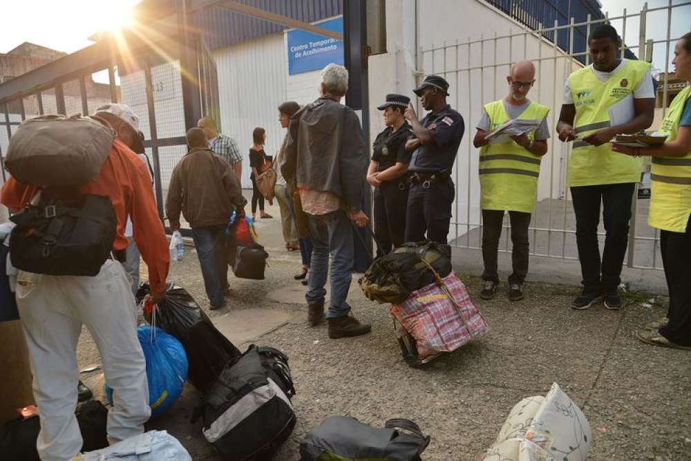 Prefeitura de SP realiza 3 mil acolhimentos durante onda de frio