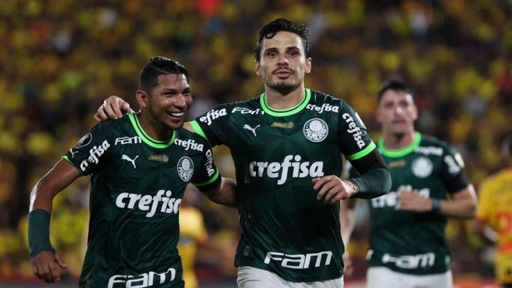 Veiga e Gómez garantem vitória do Palmeiras na Libertadores