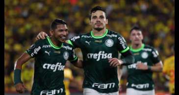 Veiga e Gómez garantem vitória do Palmeiras na Libertadores