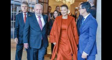 Lula e Janja participam da coroação do rei Charles III