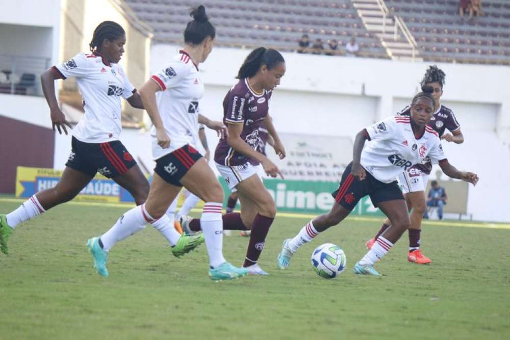 Fla se isola na ponta do Brasileirão Feminino ao derrotar Ferroviária